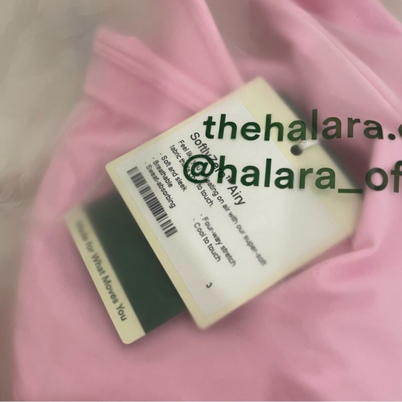 SoftlyZero™ Airy Square Neck Crisscross Tank Cups Pink Nosegay Sports bra NWT - Picture 3 of 4